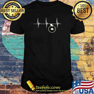 Record Player Heartbeat EKG Pulse Retro Vintage Turntable T-Shirt