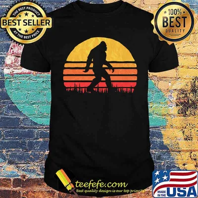 Retro Bigfoot Silhouette Sun Vintage - Believe! Essential T-Shirt