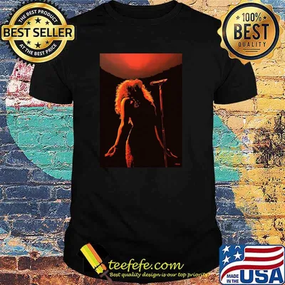 Shakira Sing On Stage Shirt