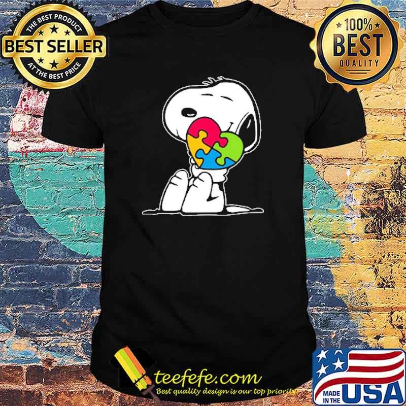 Snoopy hug heart autism shirt