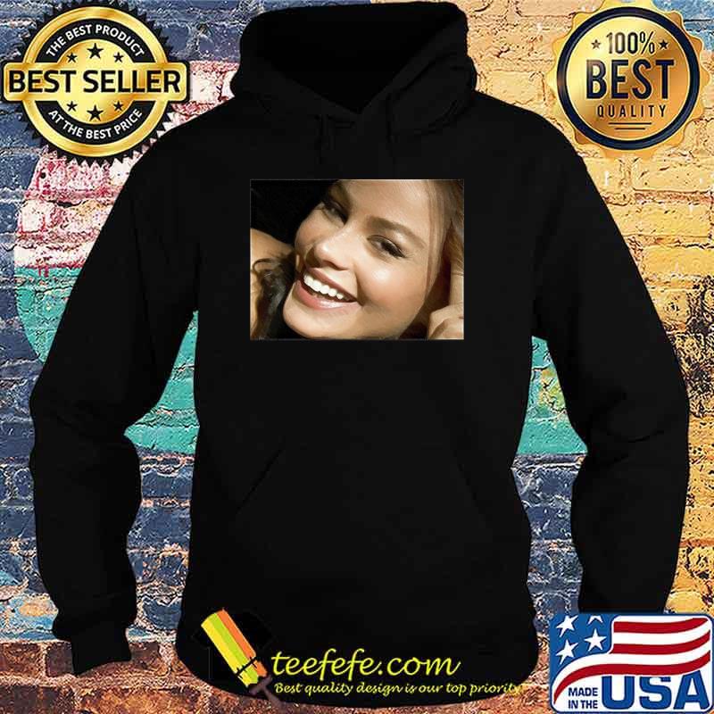 Sofia Vargara Art Shirt Hoodie Sofia Vargara Art Shirt Hoodie