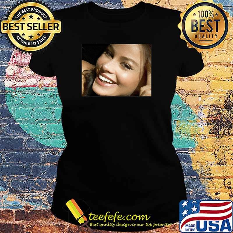 Sofia Vargara Art Shirt Ladies tee Sofia Vargara Art Shirt Ladies tee