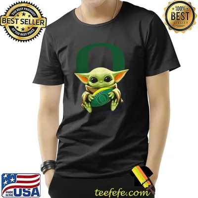 Star Wars Baby Yoda Hug Oregon Ducks Shirt