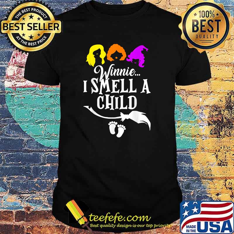 Winnie I smell A Child Halloween Pregnancy Announcement Mom T-Shirt