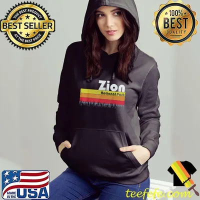 Zion National Park Retro Vintage 70s 80s 90s Men Women Gift T-Shirt
