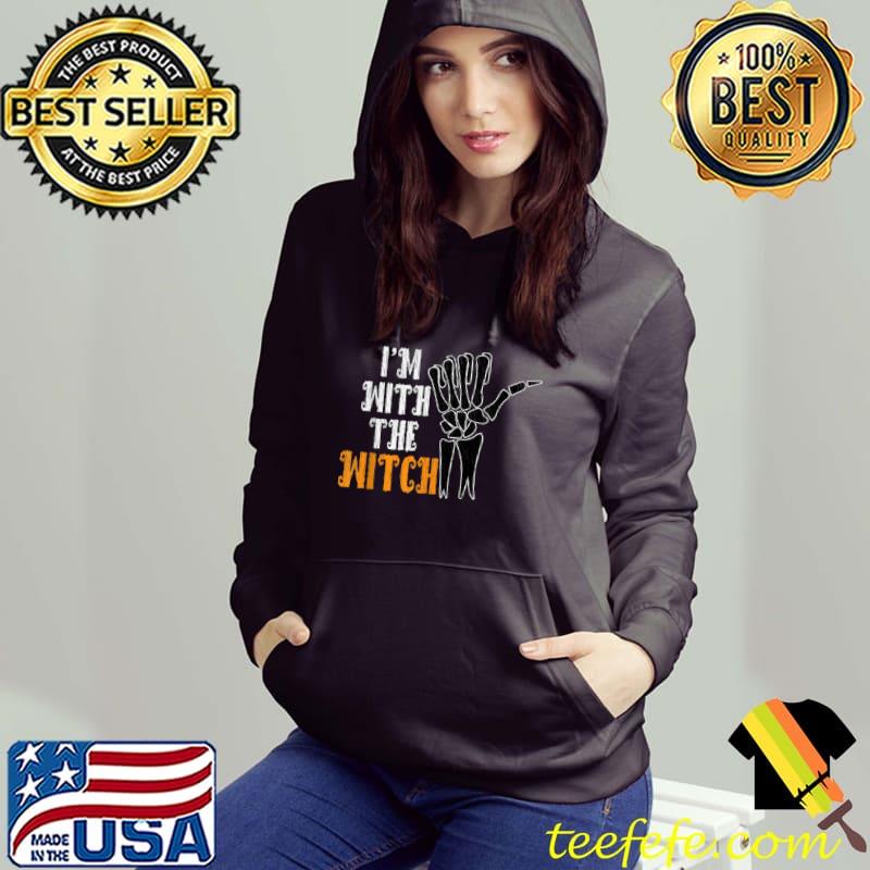 Original I’m With The Witch Funny Couple Husband Halloween Costume T Shirt