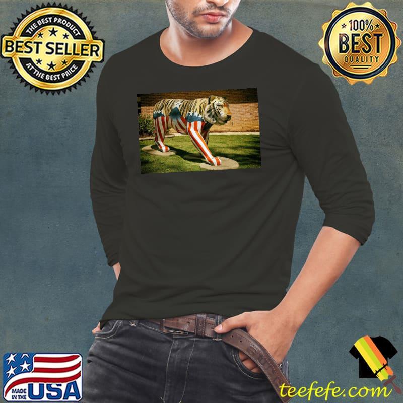 The auburn tiger mountain shirt The auburn tiger mountain shirt