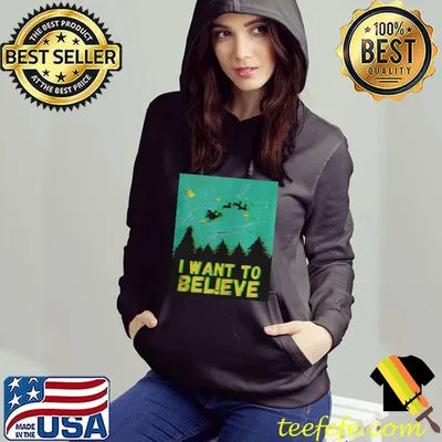 I Want To Believe In Santa Alien UFO Paranormal Christmas Shirt