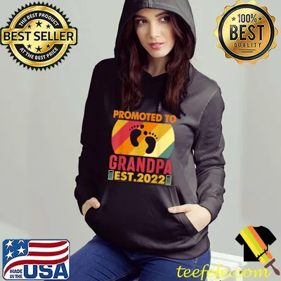 Official Mens Promoted To Grandpa Est. 2022 Retro Vintage T Shirt