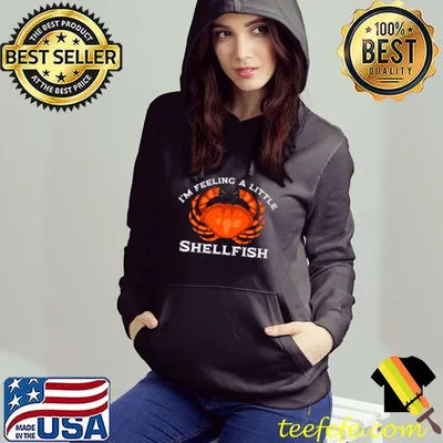 Official I'm feeling a little shellfish funny cute crab seafood pun Premium T-Shirt