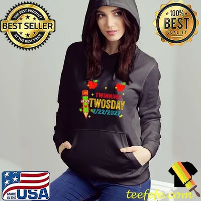 Twinning Twosday Tuesday February 22nd 2022 T-shirt