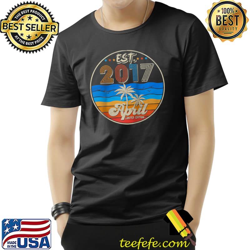 Vintage Est.2017 5th Birthday Born in April 2017 5 Years Old T- Unisex Vintage Est.2017 5th Birthday Born in April 2017 5 Years Old T- Unisex