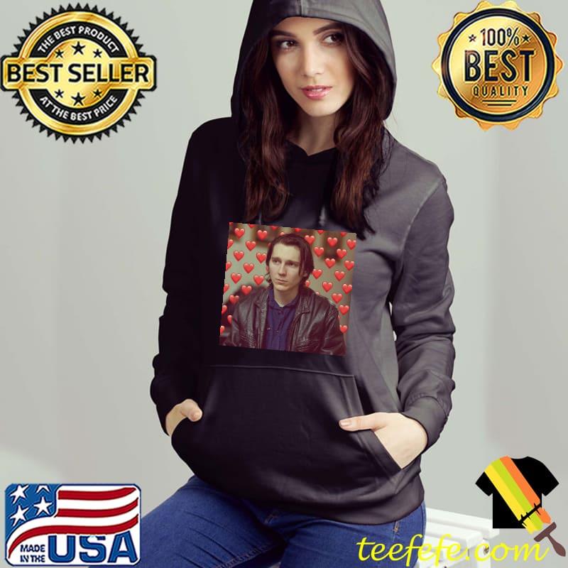 Being flynn Paul dano shirt