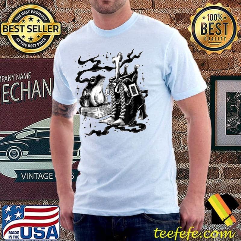 Boots Frog Witchy Design Black Magic Occult And Witchcraft T-Shirt Boots Frog Witchy Design Black Magic Occult And Witchcraft T-Shirt
