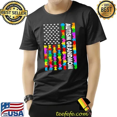 Funny American Flag Autism Grandmom Autism Awareness Family T-Shirt