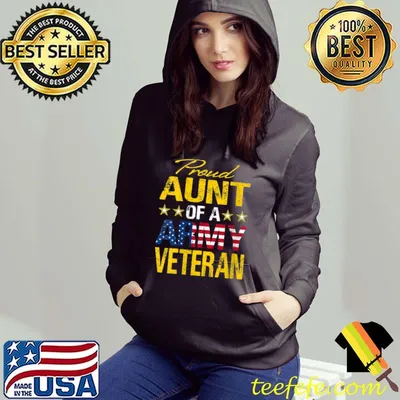 Proud Aunt Of A Army Veteran USA Flag Military T-Shirt