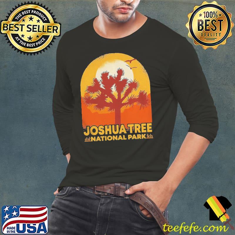 Vintage joshua tree national park retro sunset Long Sleeve Tee Vintage joshua tree national park retro sunset Long Sleeve Tee