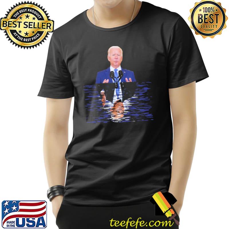 Biden Enters White House Obama Shirt