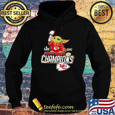 Baby Yoda hug super bowl champions Kansas city Chiefs shirt