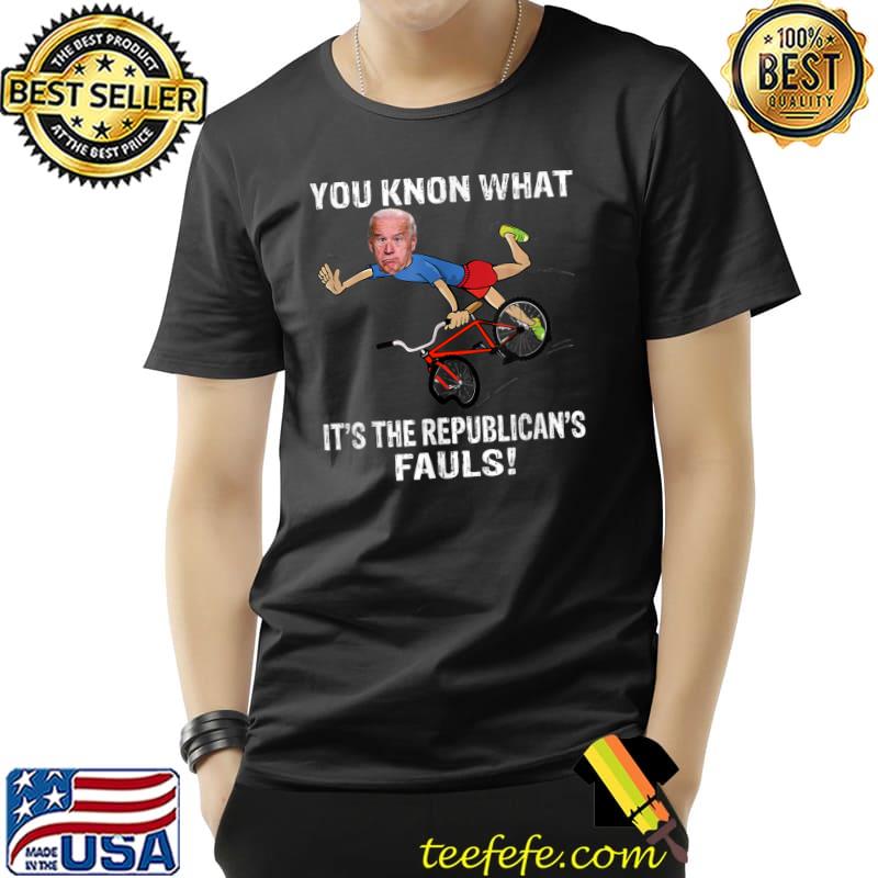 Joe Biden falling off bicycle Biden bike meme funny T-Shirt