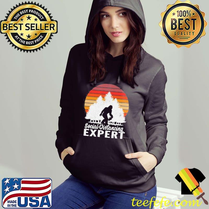 Vintage sunrise retro sunset bigfoot social distancing expert s Hoodie Vintage sunrise retro sunset bigfoot social distancing expert s Hoodie