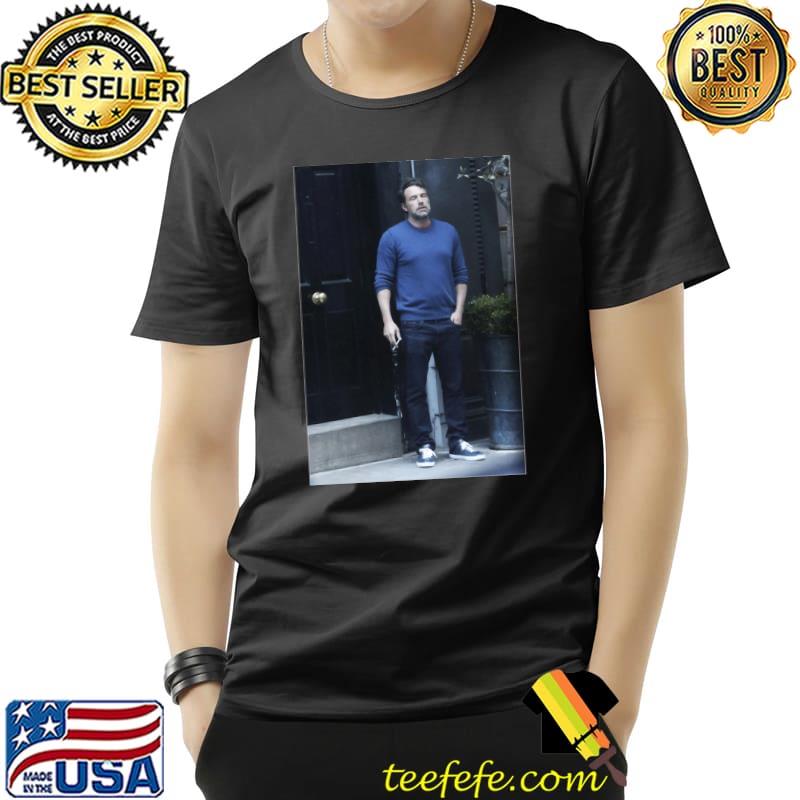 Ben Affleck Smoking Essential T-Shirt Essential T-Shirt