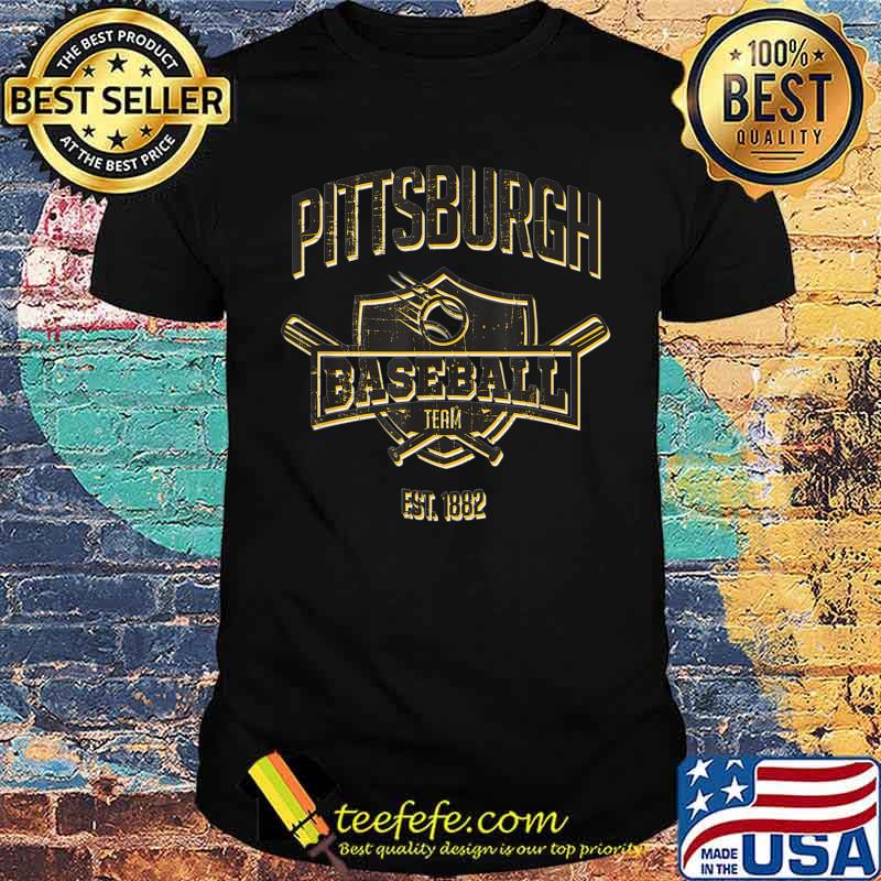 Pittsburgh Baseball Pirate Distressed Retro Glitch Look Party Tailgate est.1882 T-Shirt