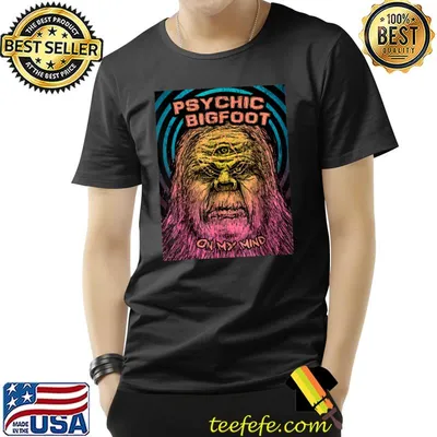 Psychic Bigfoot On My Mind Retro T-Shirt