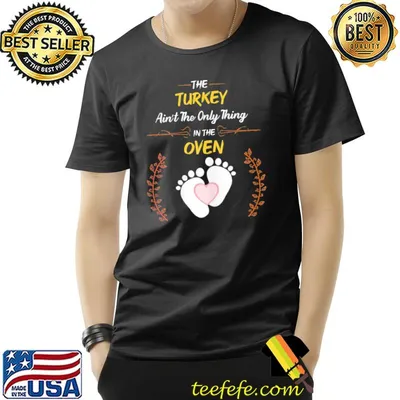 Thanksgiving pregnancy womens thanksgiving pregnancy announcement for family and friends classic shirt