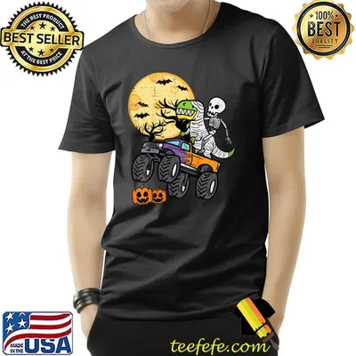 Skeleton Dino Monster Driving Truck Pumpkins Bats Moon Halloween Costume T-Shirt
