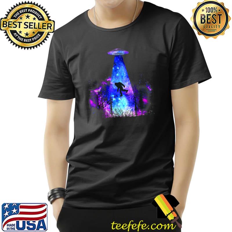 Cosmic Bigfoot Alien Abduction Area 51 Watercolor Alien T-Shirt