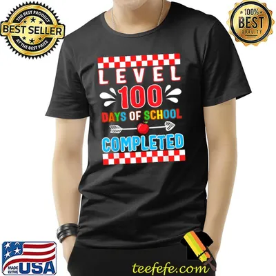 Level 100 Days Of School Completed Pre K Teacher Gamer Apple T-Shirt