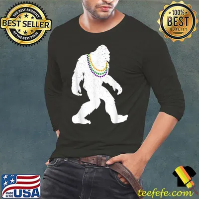Bigfoot Mardi Gras Carnival Jester Hat Mardi Beads T-Shirt