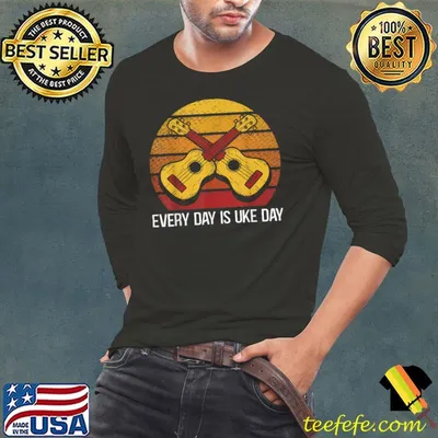 Every day is uke day vintage great idea for players of ukulele T-Shirt