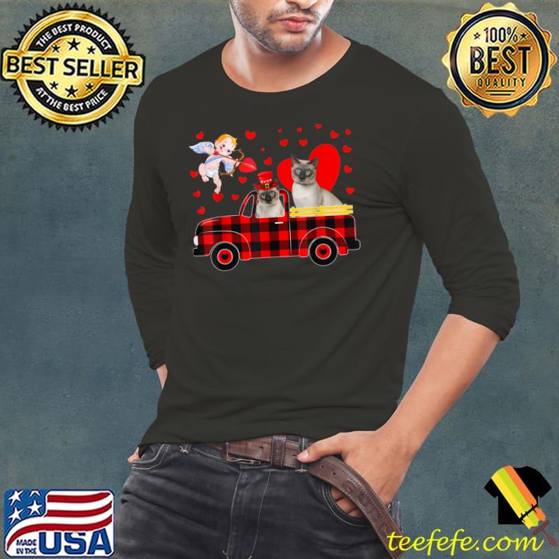 Two Cute Siamese Cats On Pickup Truck Plaid Valentine Hearts T-Shirt
