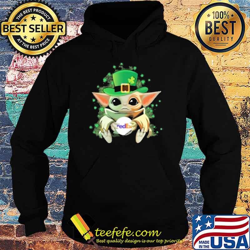 Baby yoda hug FedEx St.Partrick's day shirt Baby yoda hug FedEx St.Partrick's day shirt
