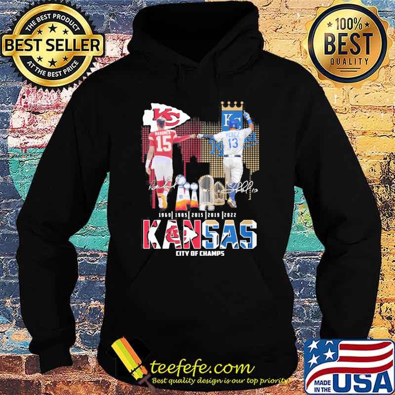 Kansas city Chiefs of champs royals signatures shirt