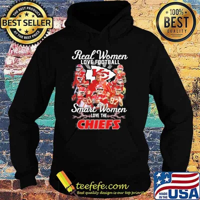 Real women love football smart women love the Chiefs signatures shirt