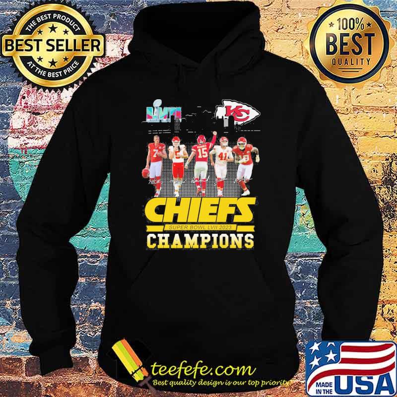 Lvii super bowl Chiefs champions signatures shirt Lvii super bowl Chiefs champions signatures shirt