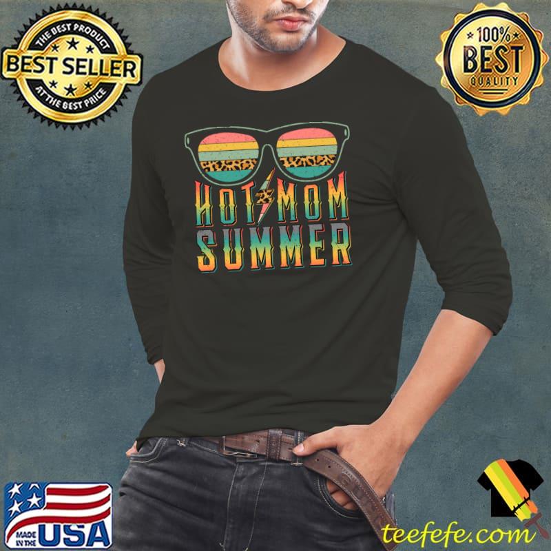 Hot Mom Summer Retro Vintage Sunglasses Mothers Day T-Shirt