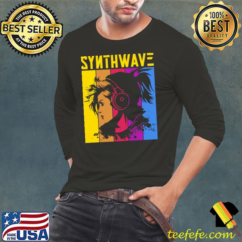 Synthwave girl with headphones electronic dance music lover retro T-Shirt Long Sleeve Tee Synthwave girl with headphones electronic dance music lover retro T-Shirt Long Sleeve Tee