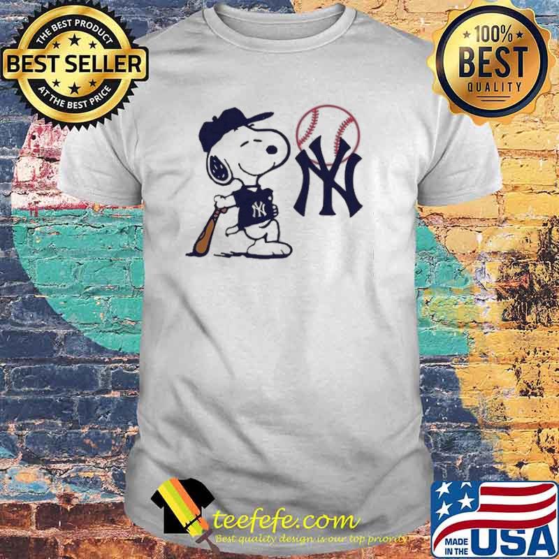 Vintage Snoopy Yankees Baseball sport shirt