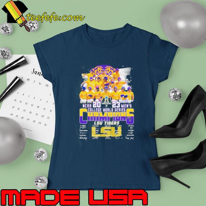 Official lSU Tigers NCAA 2023 Men’s College World Series Champions Signatures Shirt Ladies tee Official lSU Tigers NCAA 2023 Men’s College World Series Champions Signatures Shirt Ladies tee