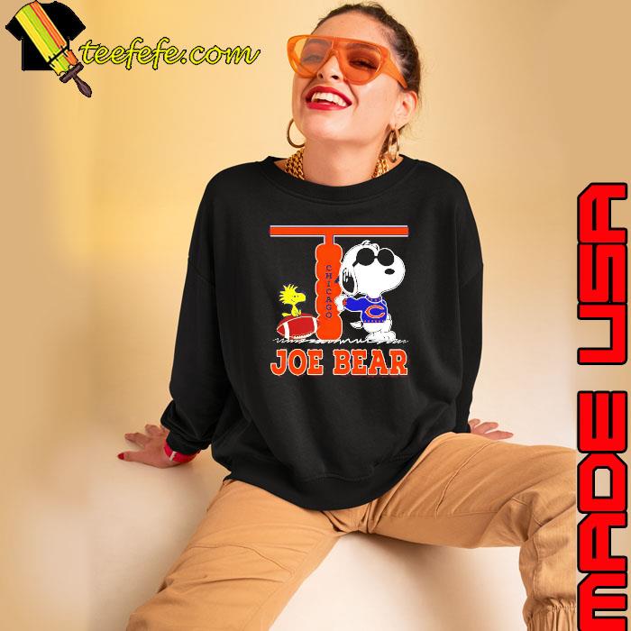 Snoopy dog Nfl Joe Chicago Bear shirt, hoodie, sweater, long