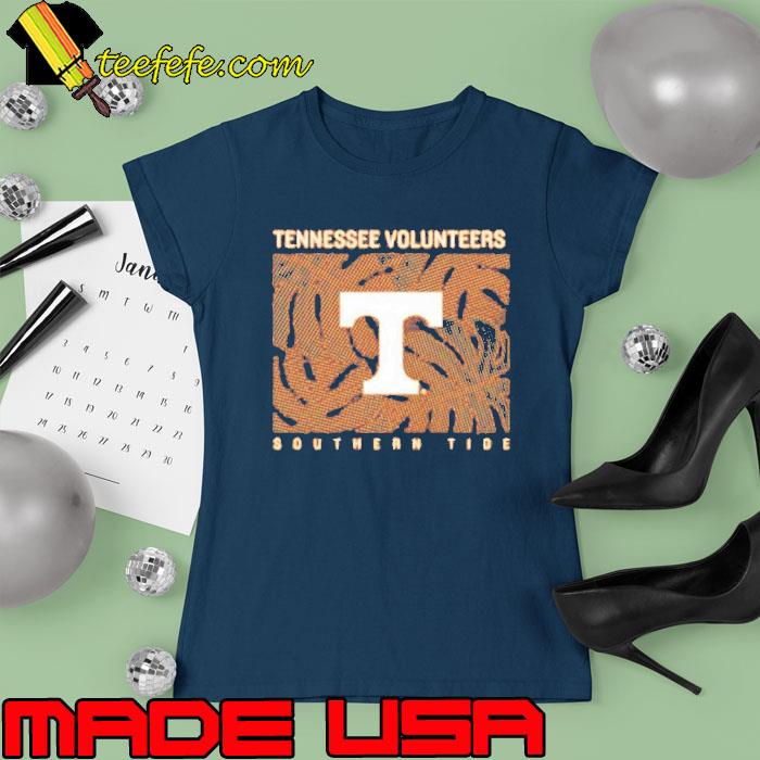 Tennessee Volunteers Southern Tide Halftone Monstera Shirt Ladies tee Tennessee Volunteers Southern Tide Halftone Monstera Shirt Ladies tee
