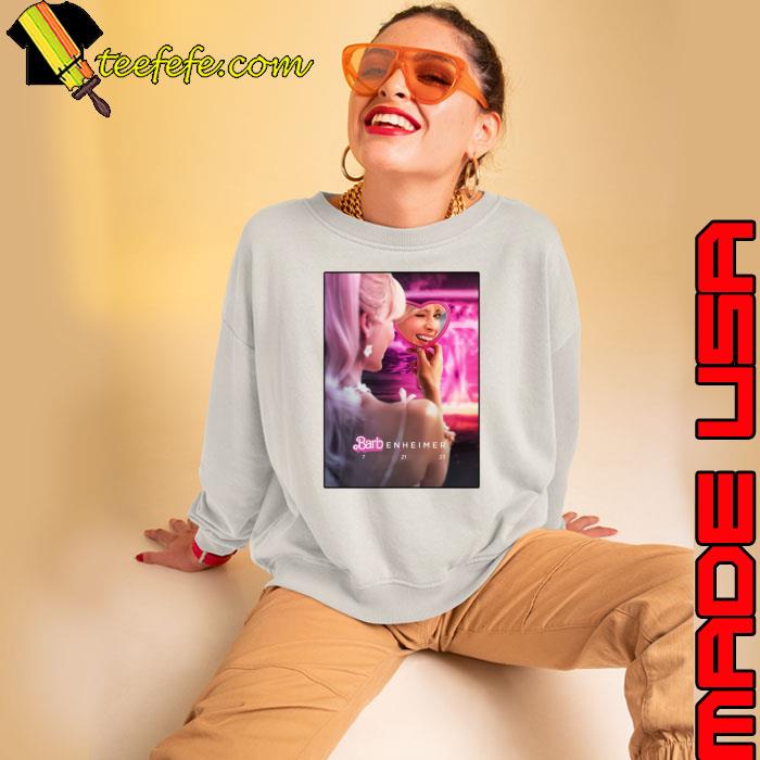 Barbenheimer heart Barbie Pink an Internet phenomenon T-Shirt