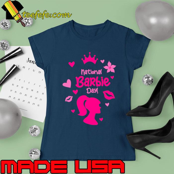 Barbie day national lips crown pink T-Shirt Ladies tee Barbie day national lips crown pink T-Shirt Ladies tee