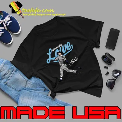 Brandon Lowe an American baseball second baseman for the Tampa Bay Score signature T-Shirt