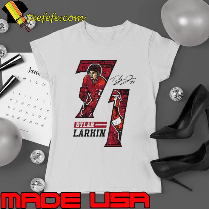 Dylan Larkin American Hockey Signature 71 Detroit Red Wings T-Shirt Ladies tee Dylan Larkin American Hockey Signature 71 Detroit Red Wings T-Shirt Ladies tee