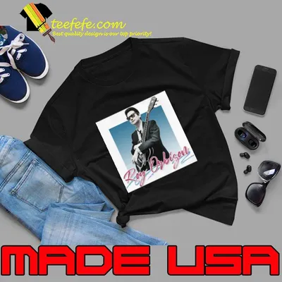 Roy Orbison Vintage American Singer Musician Singing Play Guitar T-Shirt